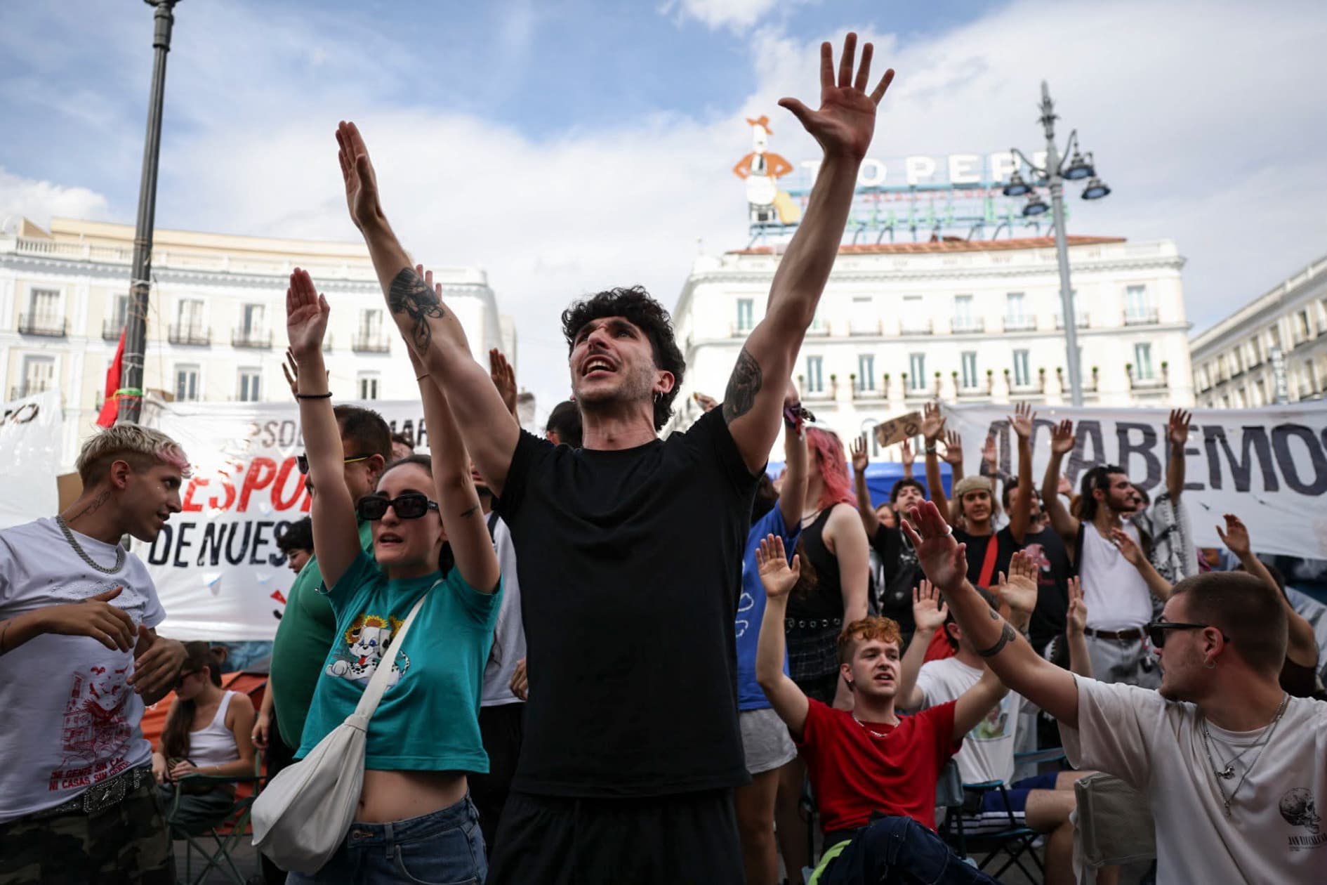El "sí" del Sindicato de Inquilinas a los decretos desactiva la amenaza de Podemos y obliga a toda la izquierda a votar a favor