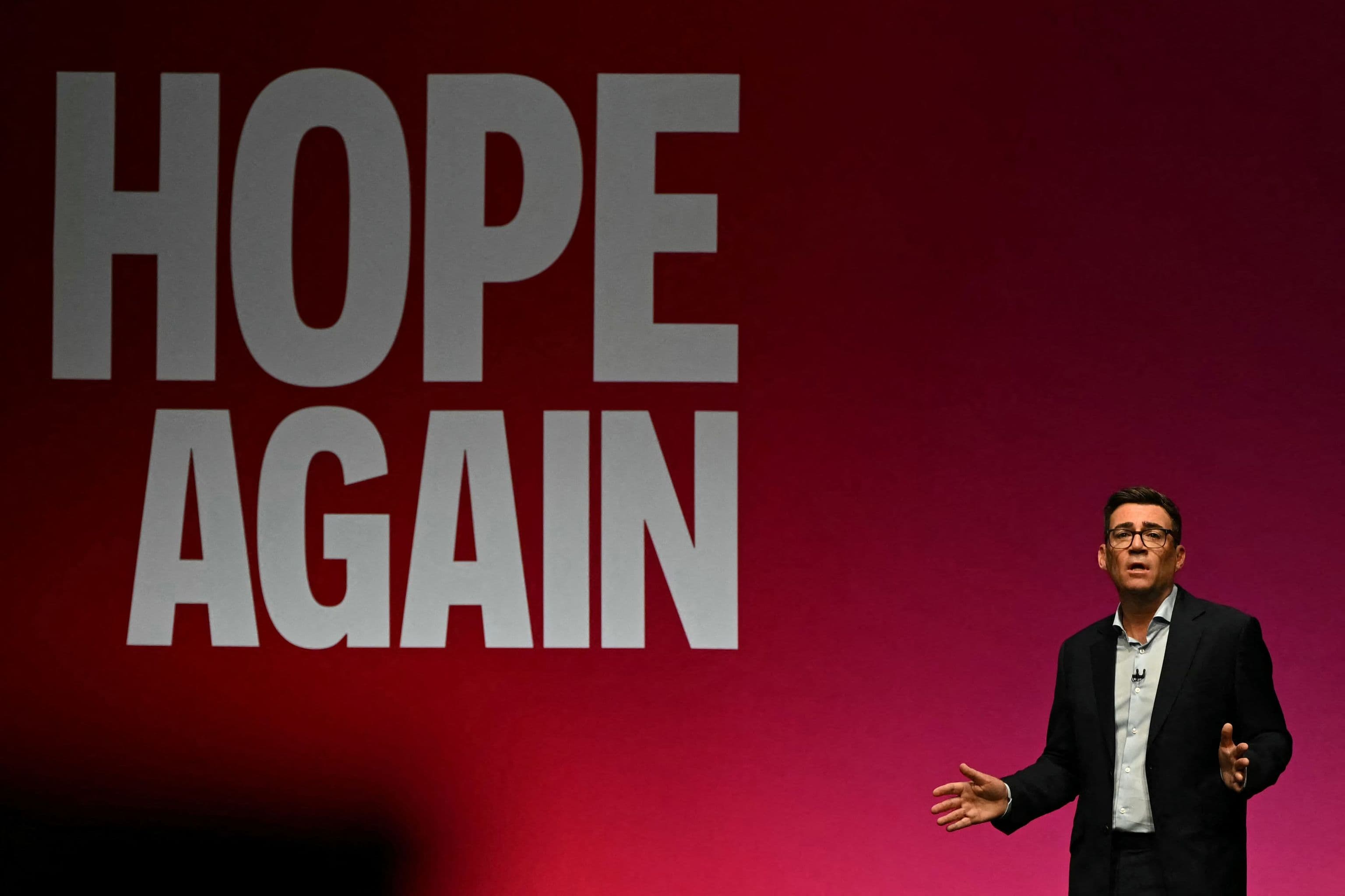 Burnham plantea la opción del regreso de Reino Unido a la UE; "Welcome back", dice Macron
