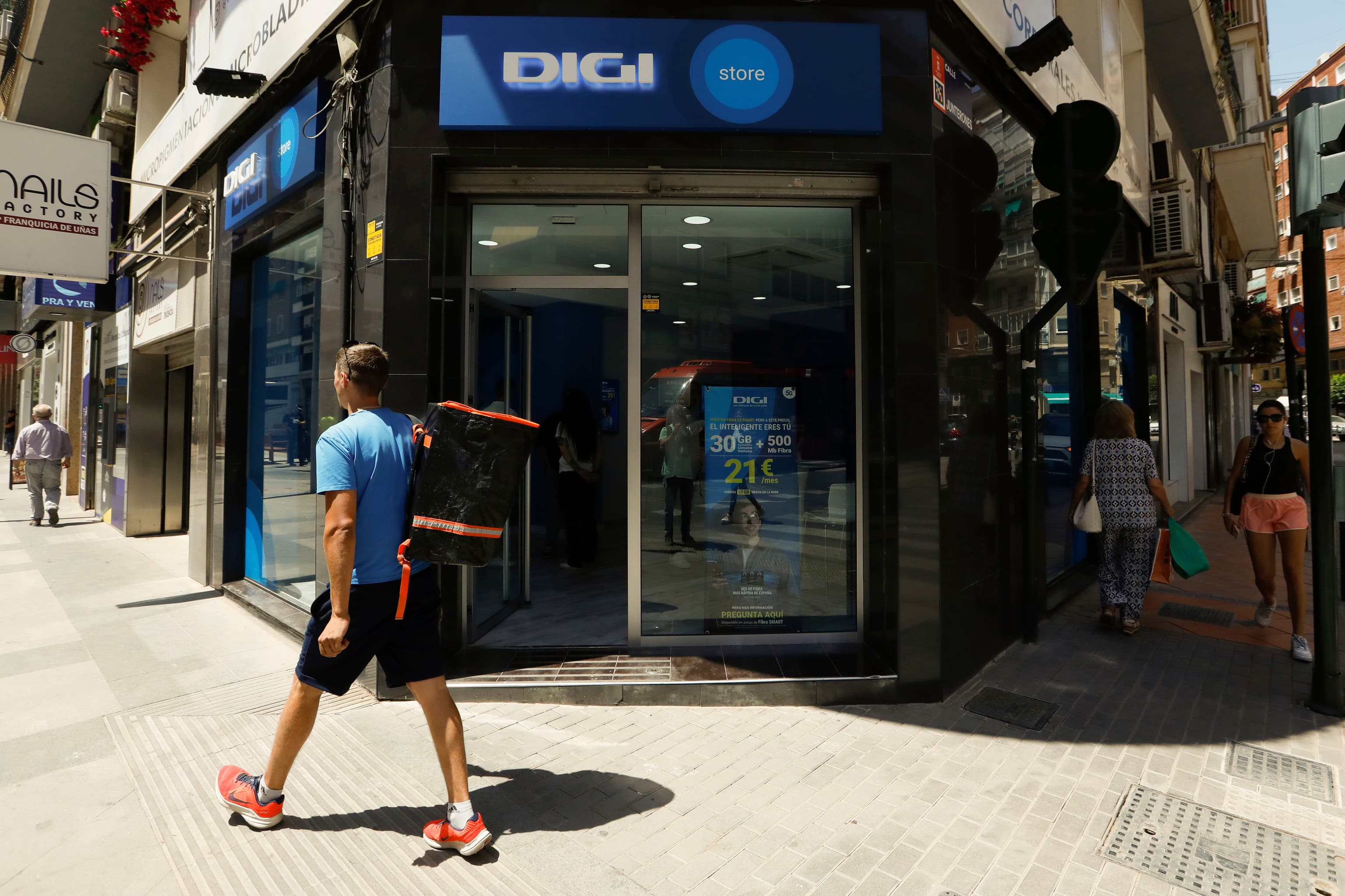 Una caída de la red móvil de Movistar y Digi deja a los usuarios sin cobertura durante dos horas