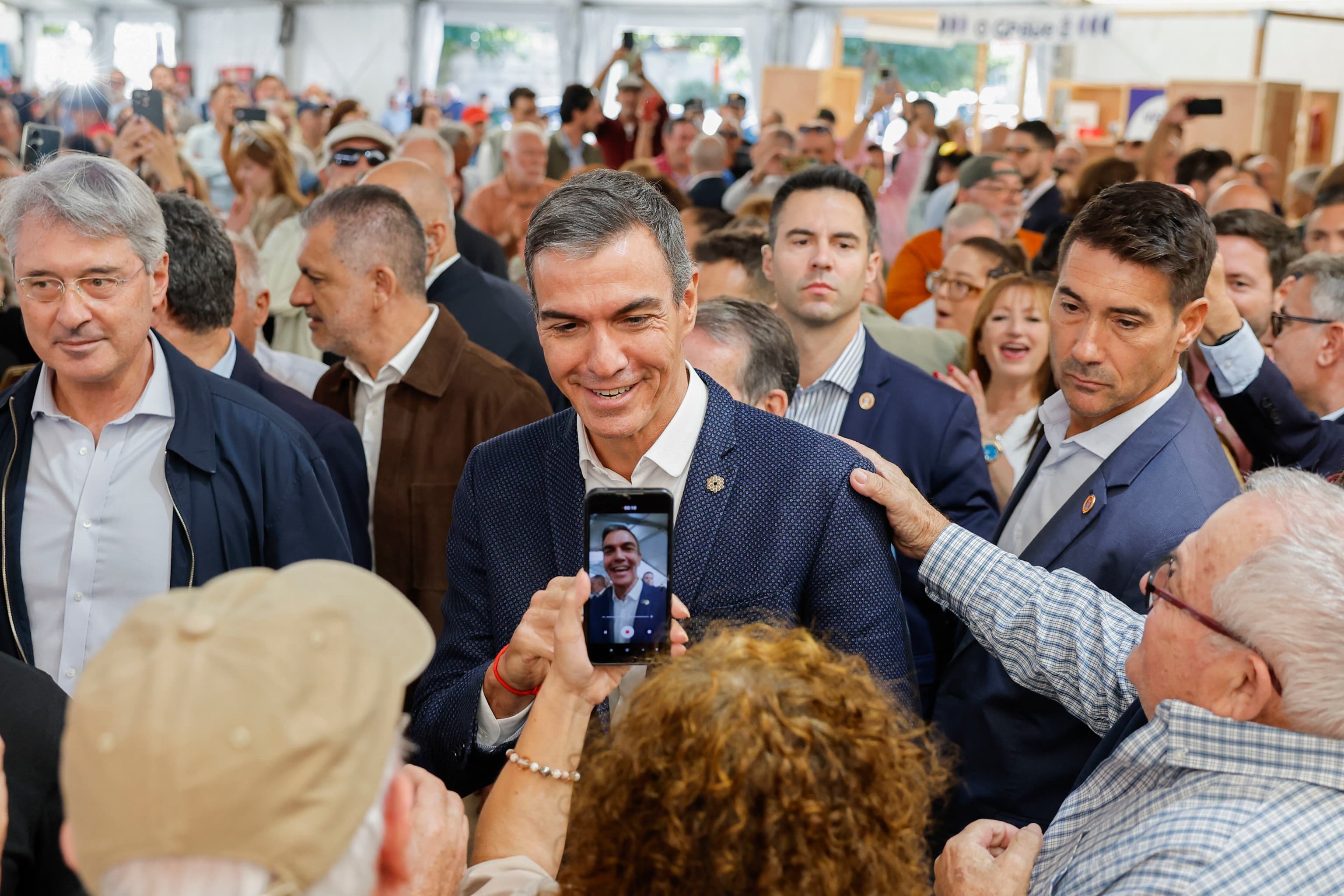 Junts rechaza el decreto de vivienda y mete a Sánchez en la UCI: "Es terrible, un fracaso"