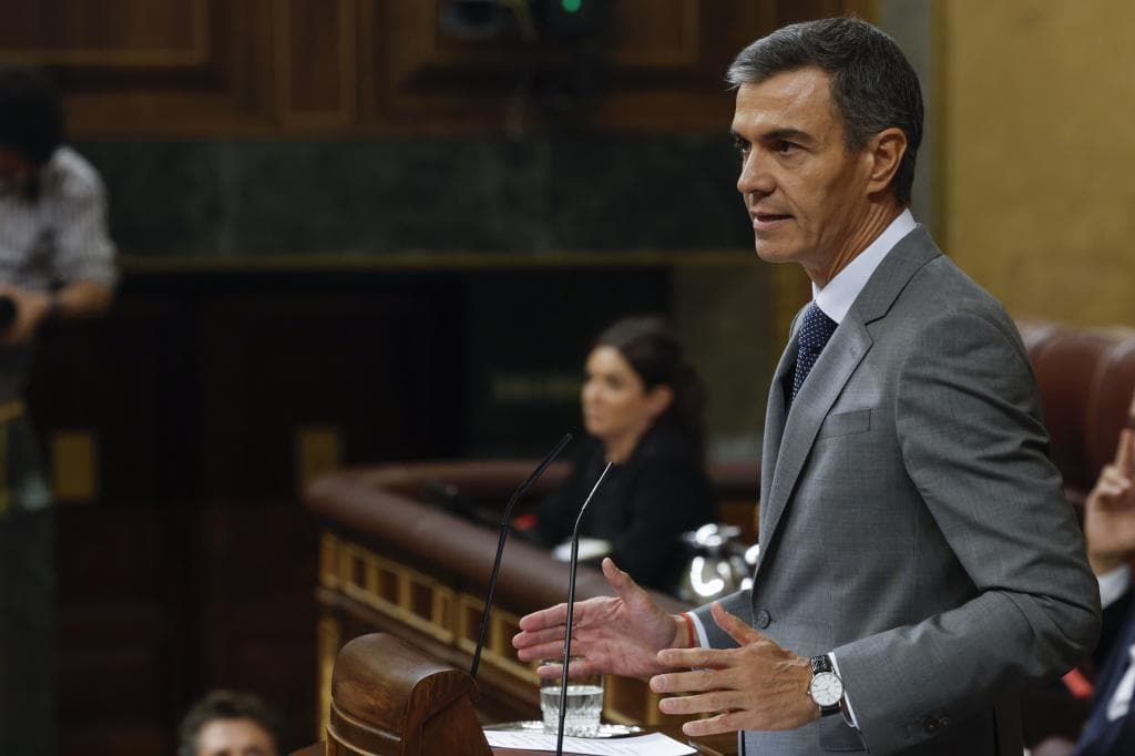 Sánchez decidirá en las próximas horas si adelanta o no las elecciones tras "analizar lo que ha pasado" y "cómo reacciona la sociedad"