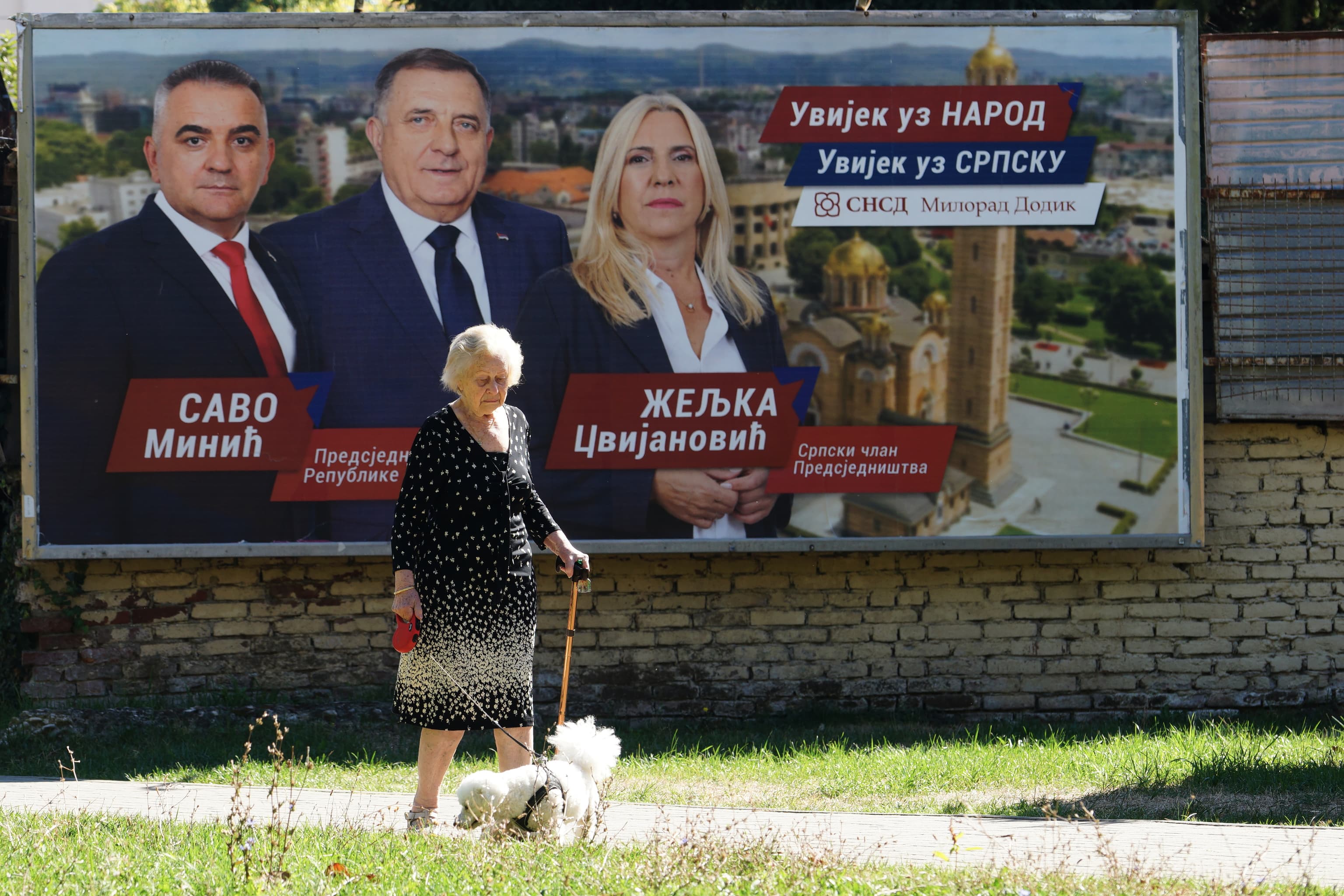 Bosnia vota con el pasado muy presente: "Tras años de estancamiento y promesas incumplidas, muchos caen en la resignación y el desánimo"