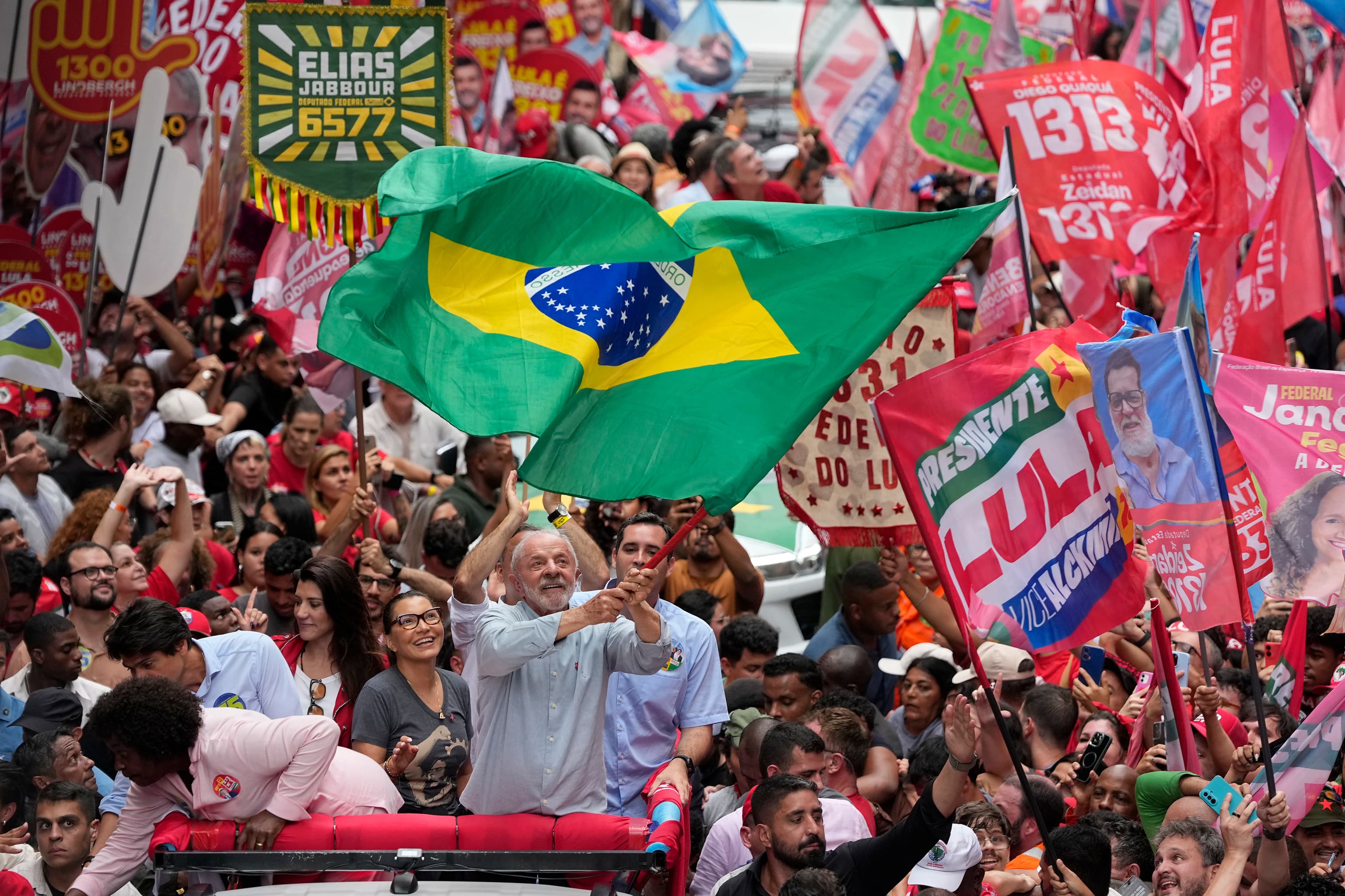 Brasil vota polarizado en primera vuelta como si ya fuese la segunda