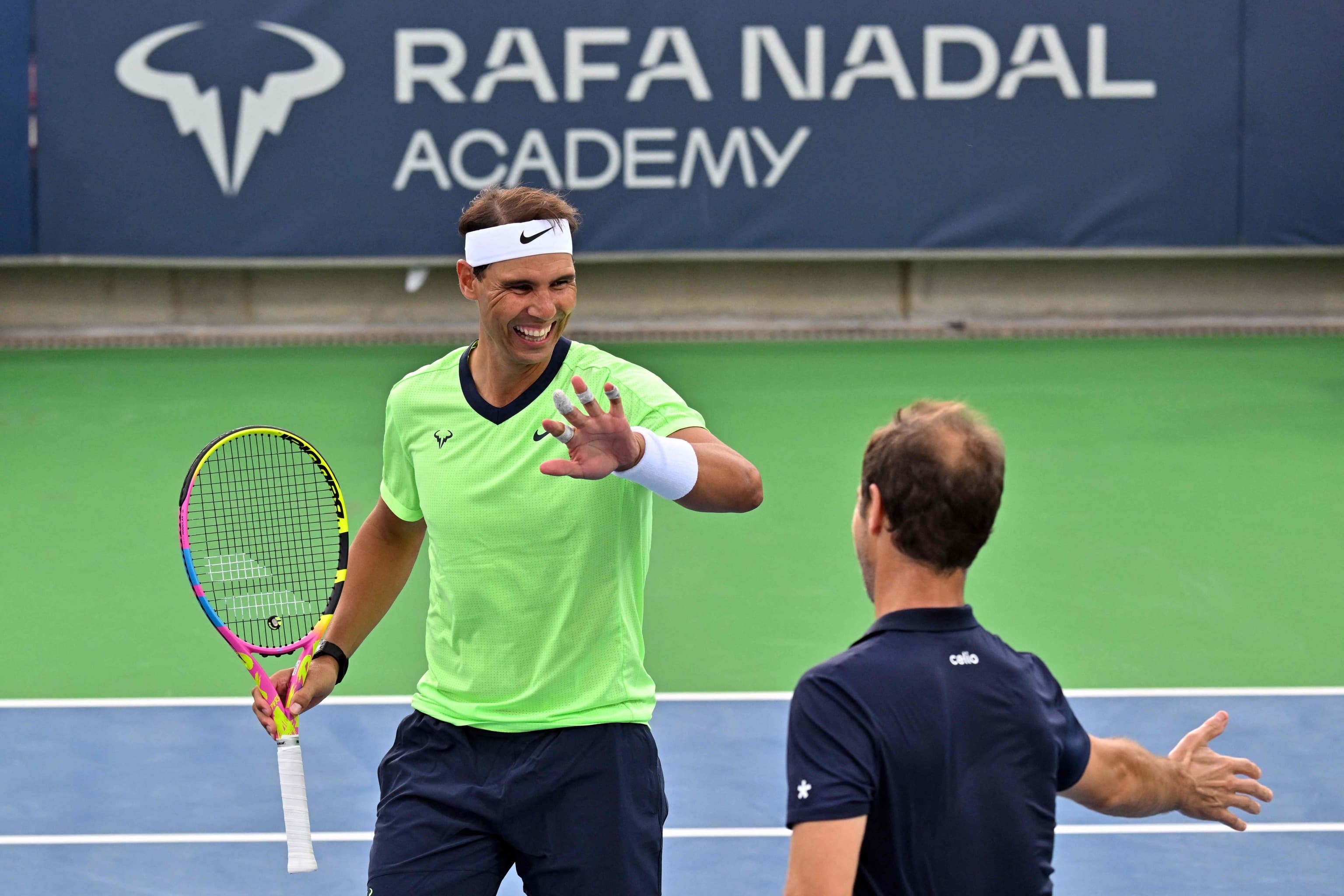 Nadal vuelve a bailar con su raqueta