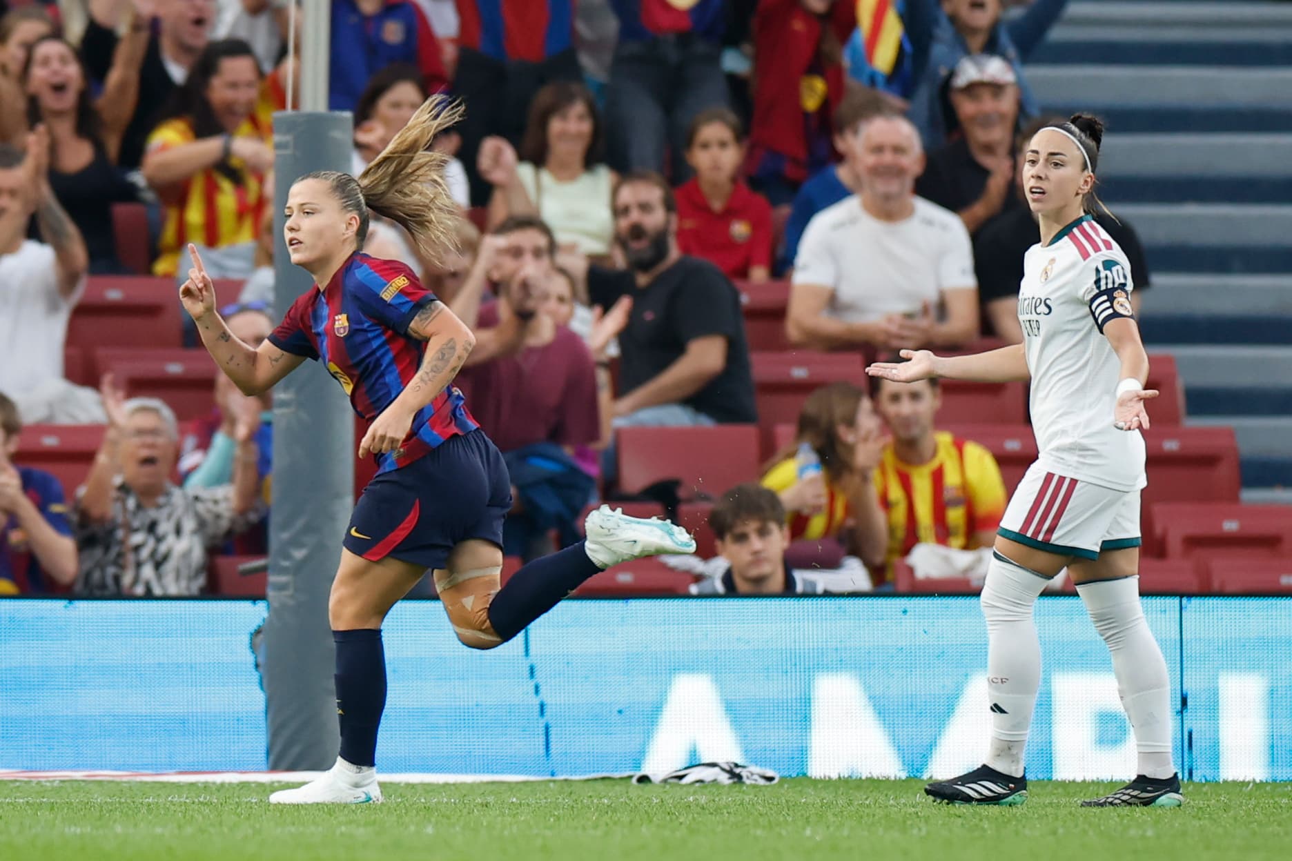 El Barça de una Claudia Pina estelar propina al Real Madrid una paliza histórica