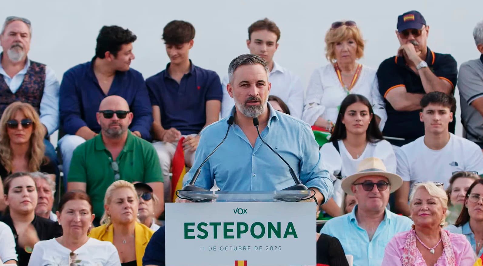 Abascal pide calma ante las "provocaciones" desde Estepona, pero alerta contra el "gobierno más sucio": "No os fieis de una sola encuesta"