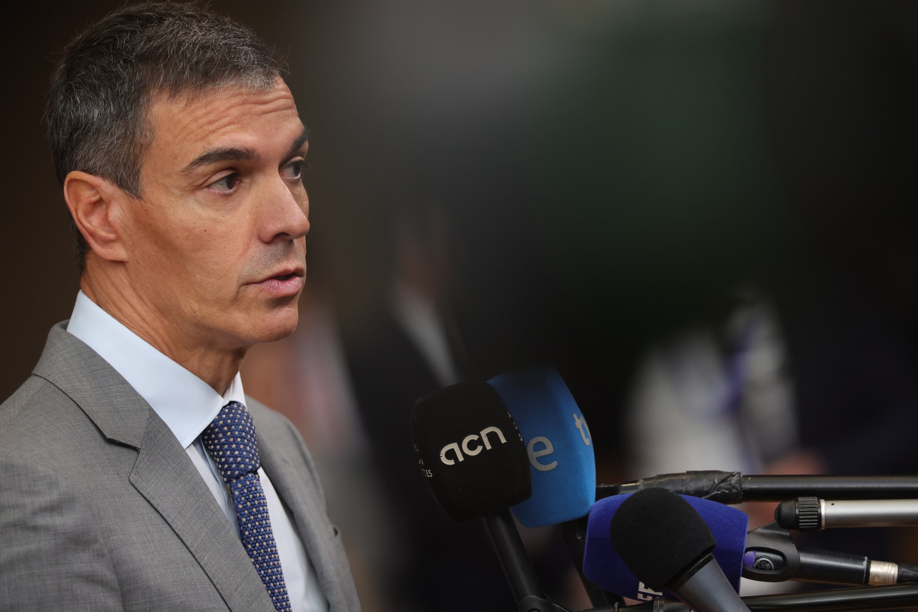 La Junta Electoral Central abre expediente sancionador a Sánchez por hacer campaña desde La Moncloa