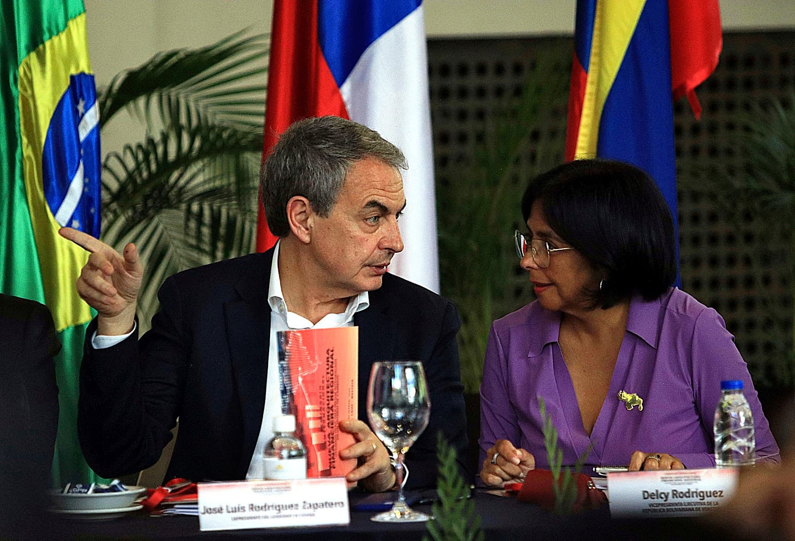 Delcy Rodríguez facilitó al pagador de Zapatero un 'pelotazo' en las Islas Vírgenes con oro venezolano