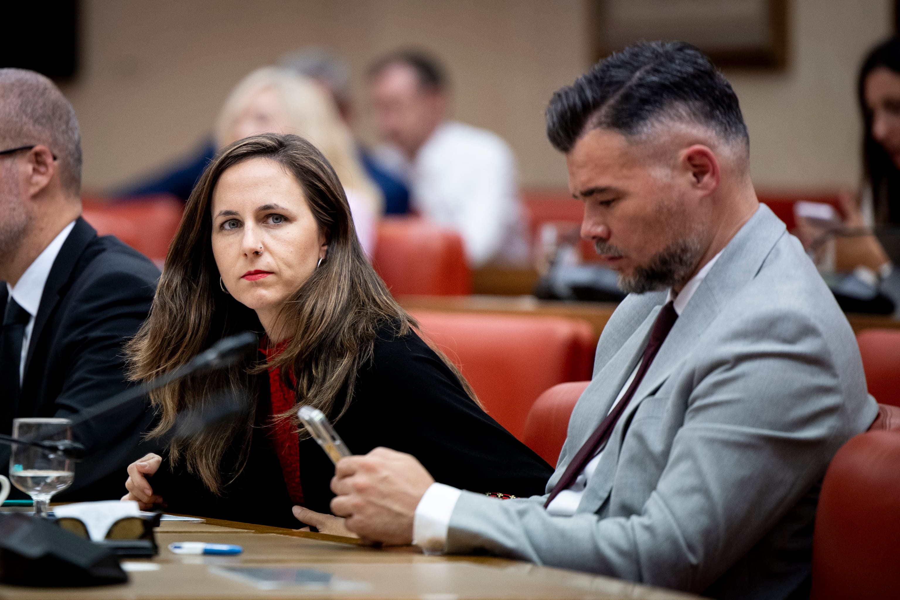 La dirección de ERC se jacta a puerta cerrada ante sus bases de haber eliminado a Podemos: "Es una lista menos en las izquierdas"