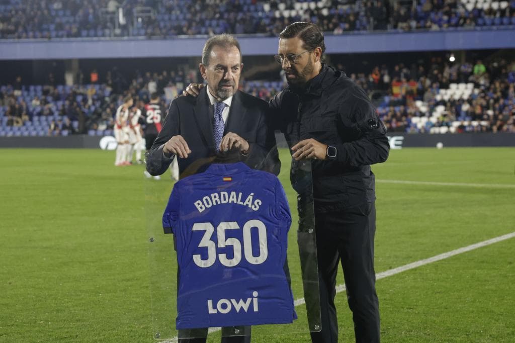 Guerra total en el Getafe: Bordalás acusa a Ángel Torres de engañarle y el presidente le responde que tiene la cara "como el cemento"