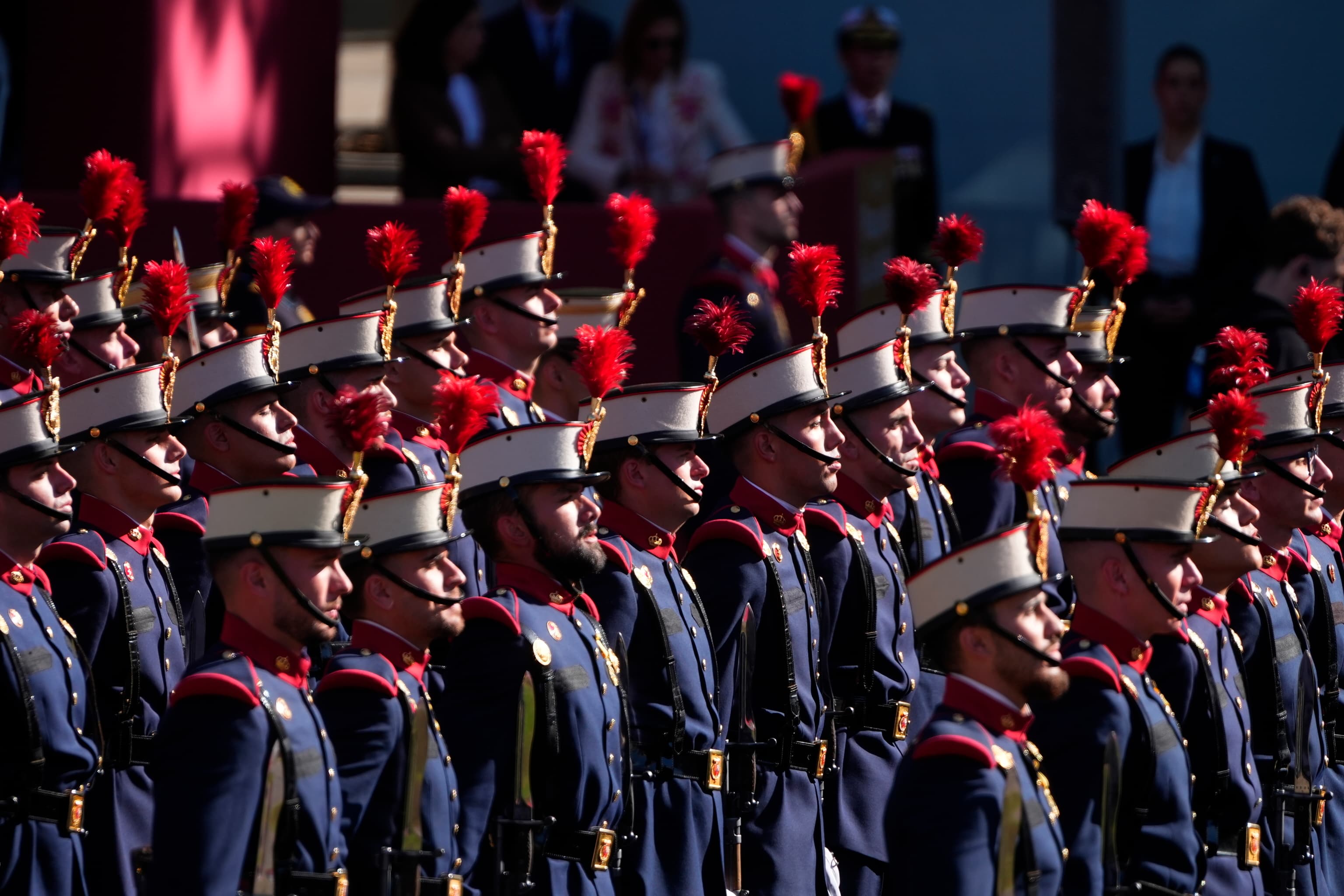 Asisa y Adeslas plantan al Gobierno y abandonan la sanidad de los militares