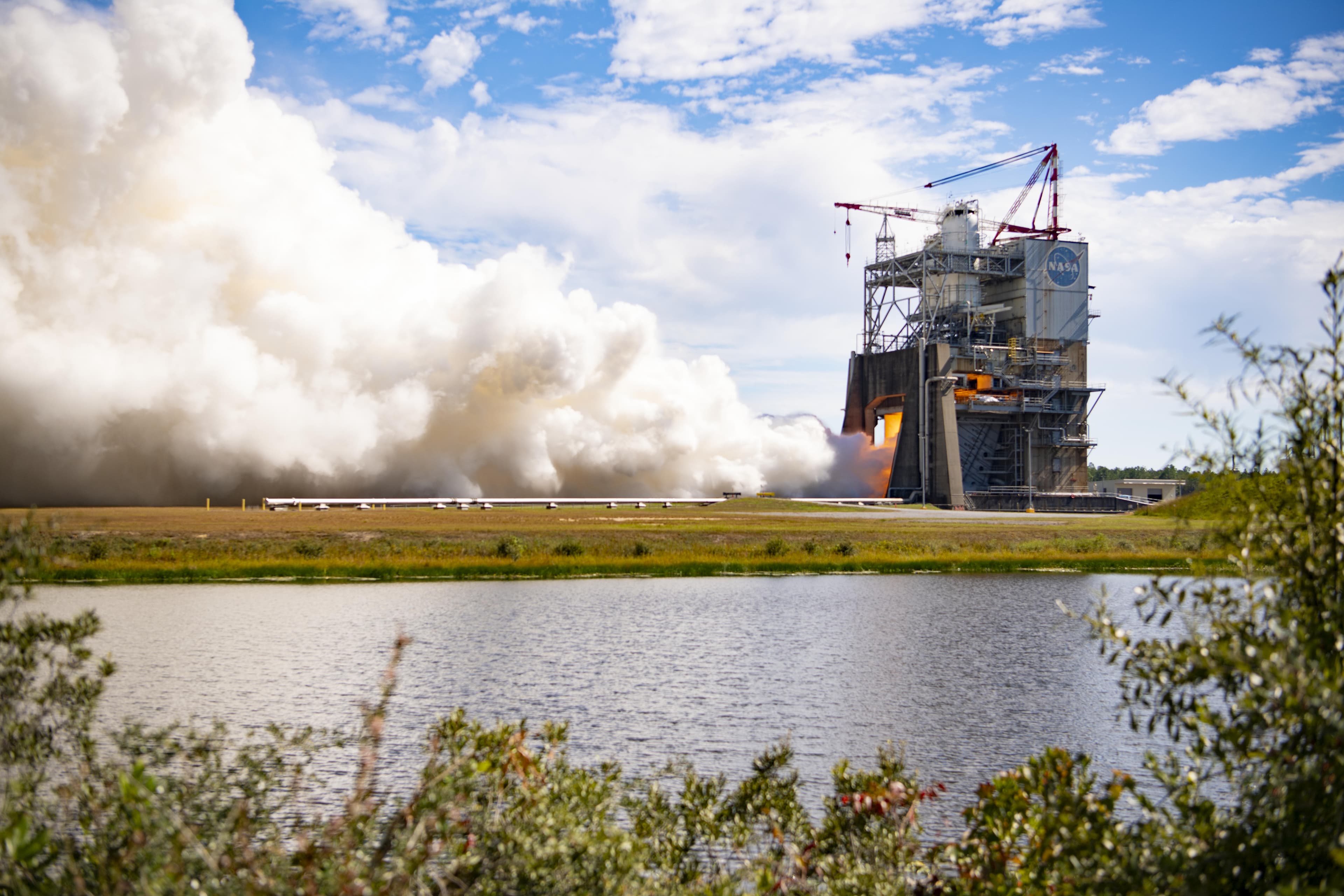 RS-25 Engine Tests at NASA Stennis