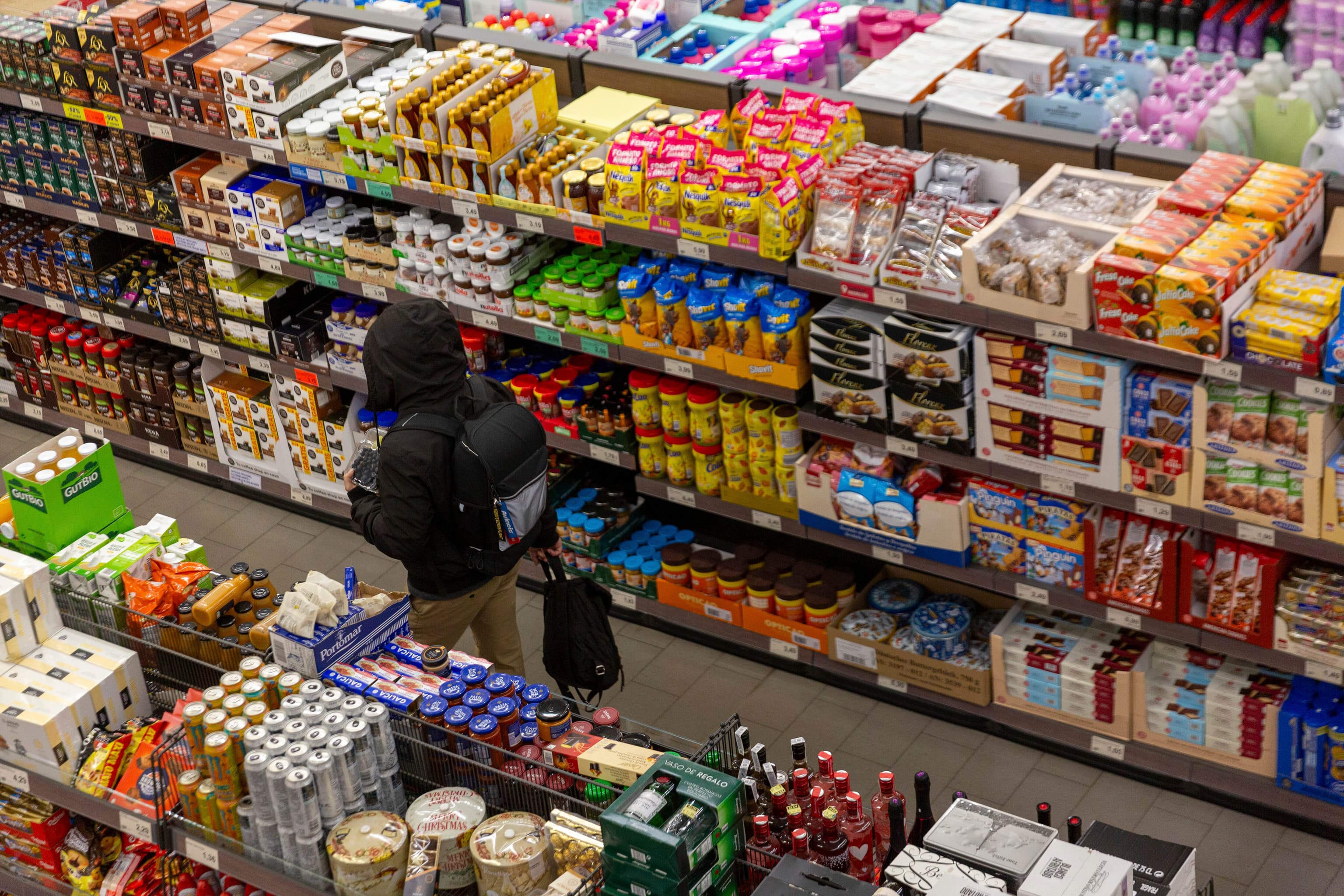 Sacar del carro de la compra los alimentos ultraprocesados alivia la depresión