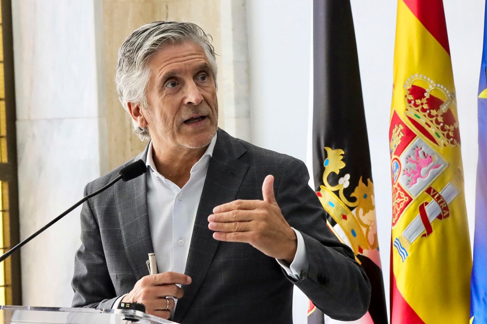 Marlaska afirma que Marruecos está colaborando "de forma extraordinaria" para facilitar los retornos de los inmigrantes