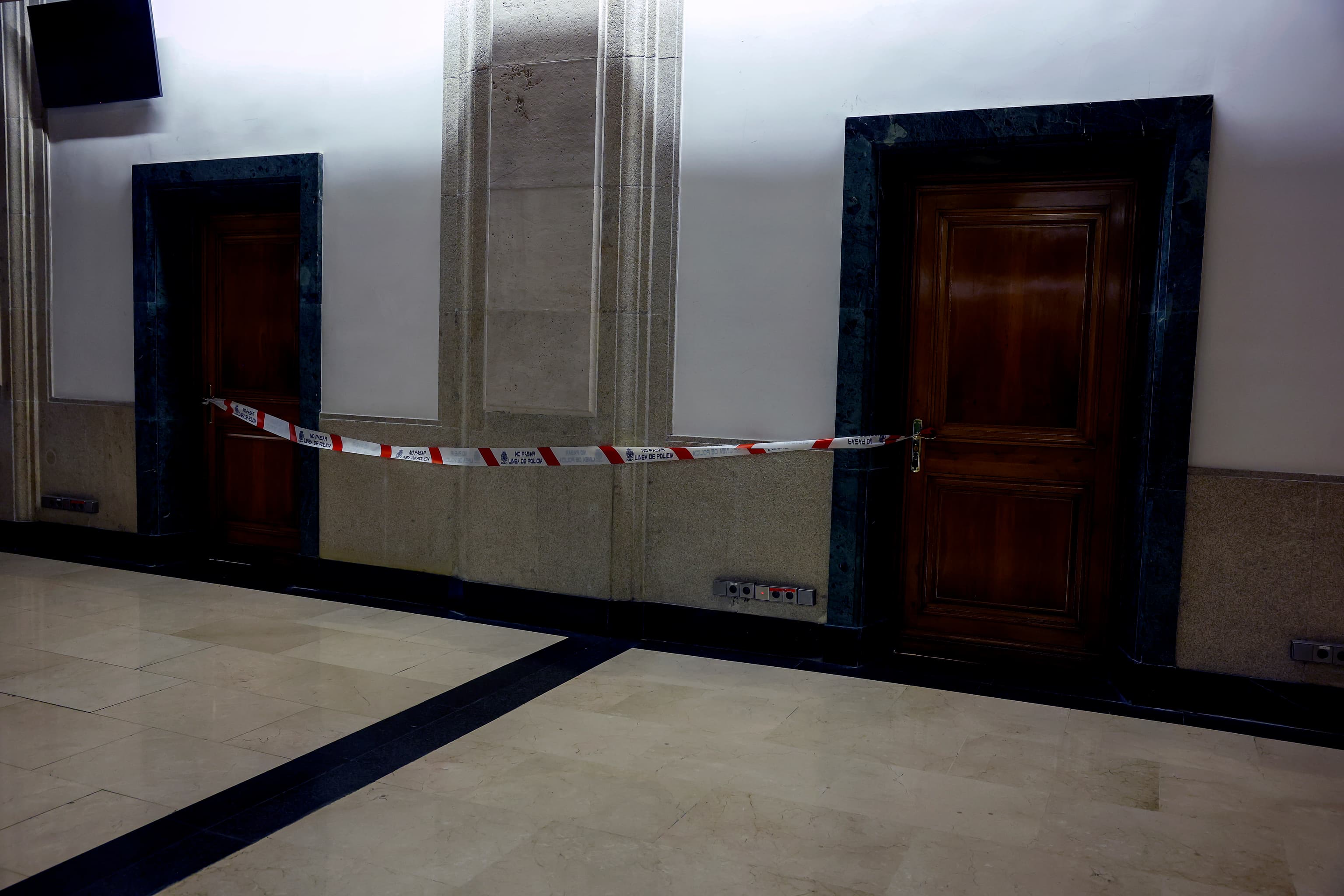 Clausuran varias zonas del Congreso tras un "accidente" con el bote de gas pimienta de una diputada del PP