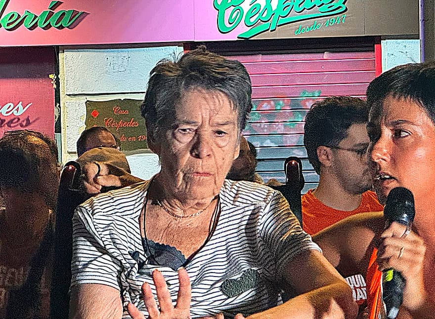 Vivienda se parapeta en el desahucio de Maricarmen en Madrid ante las críticas por sus políticas de vivienda