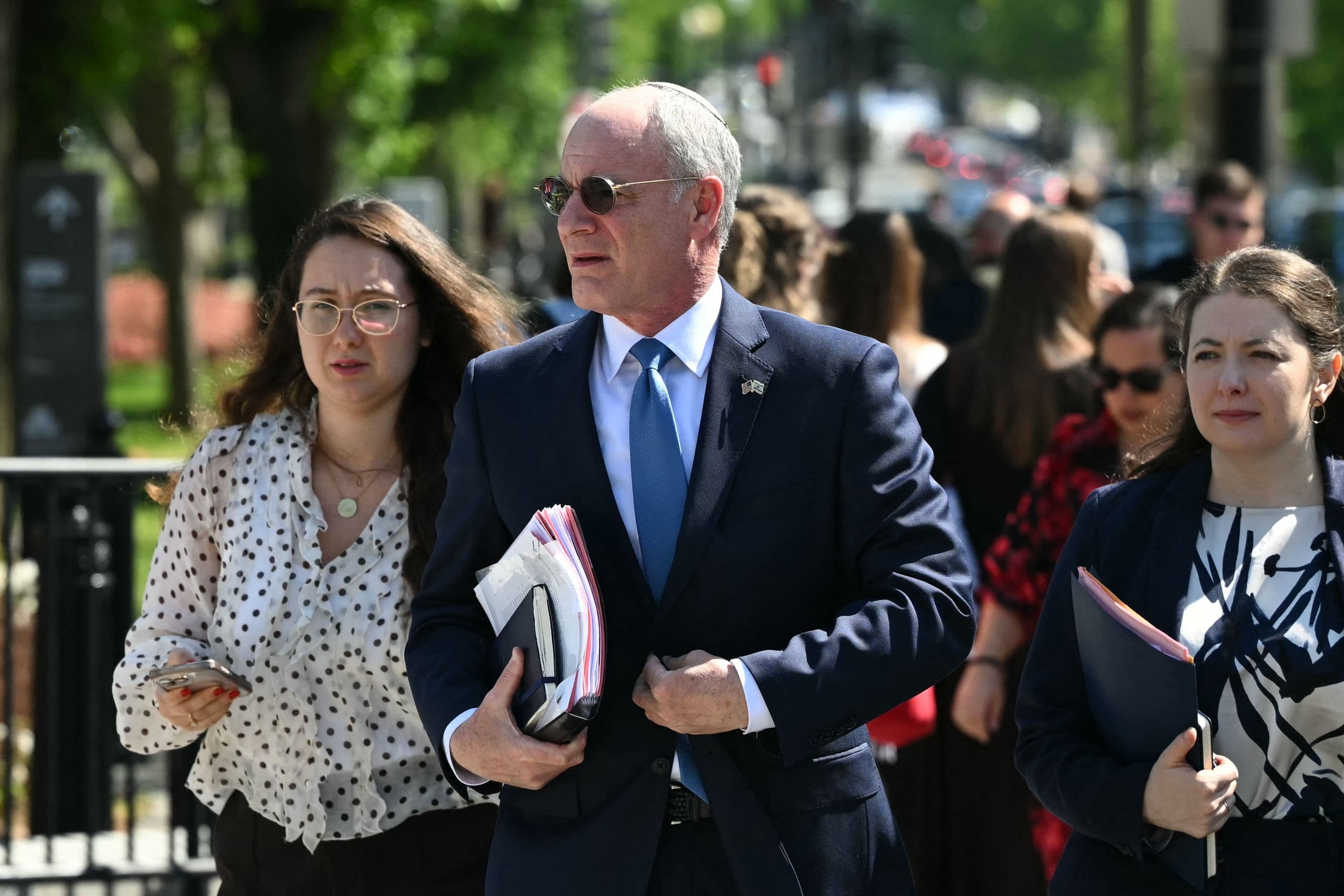 El hijo del embajador israelí en Estados Unidos, herido grave en un ataque palestino