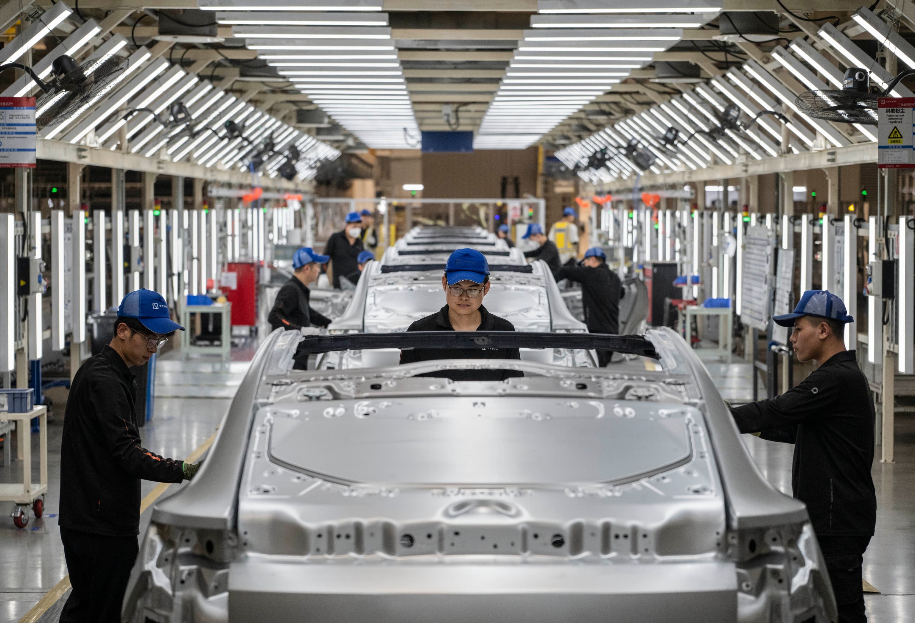 Los coches chinos disparan sus ventas y meten más presión para ajustes de empleo en sus rivales europeos