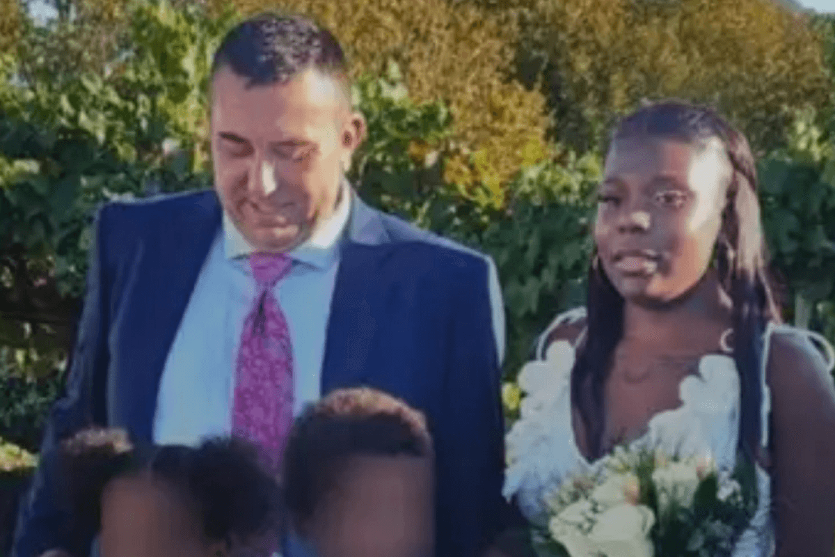 El novio de la boda viral de Gomesende (Ourense) defiende su matrimonio: "Seguimos casados y felices"
