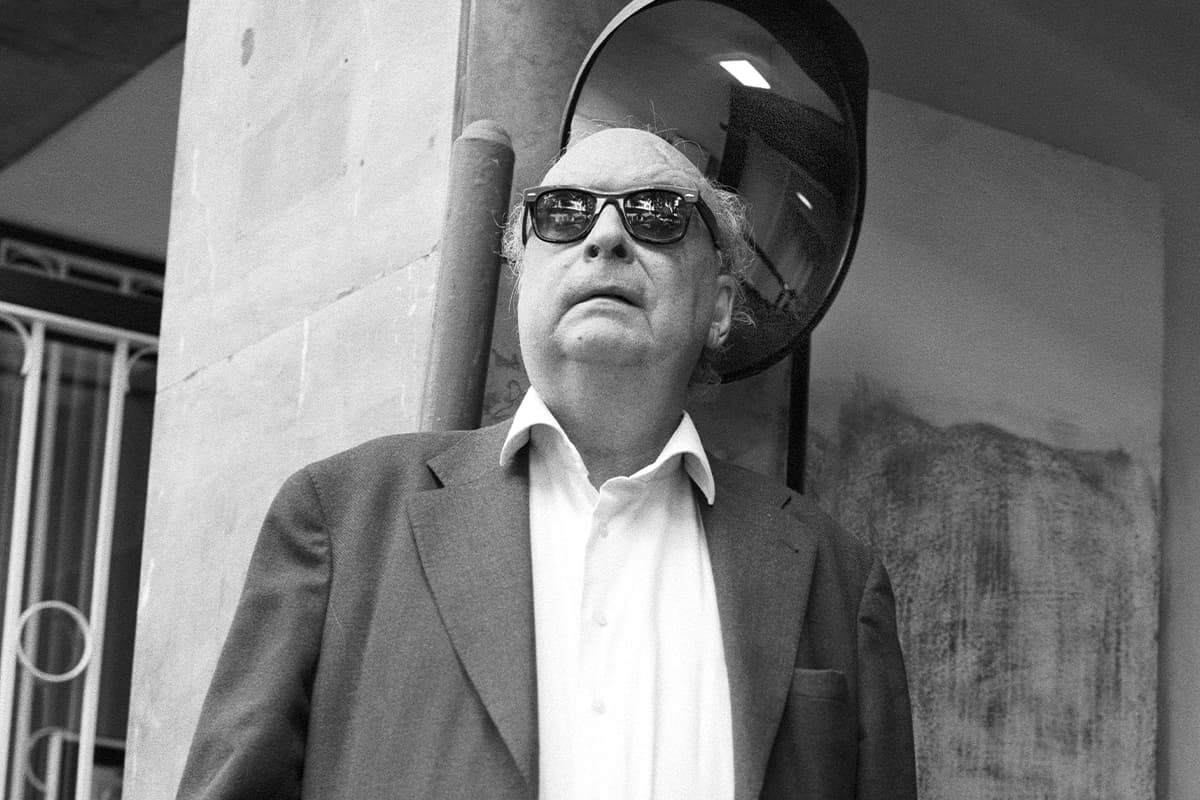 ¿Y si Enrique Vila-Matas gana el Nobel de Literatura? "En realidad ganarlo es una actitud, yo ya lo he ganado dos veces, una hasta salí a celebrarlo"