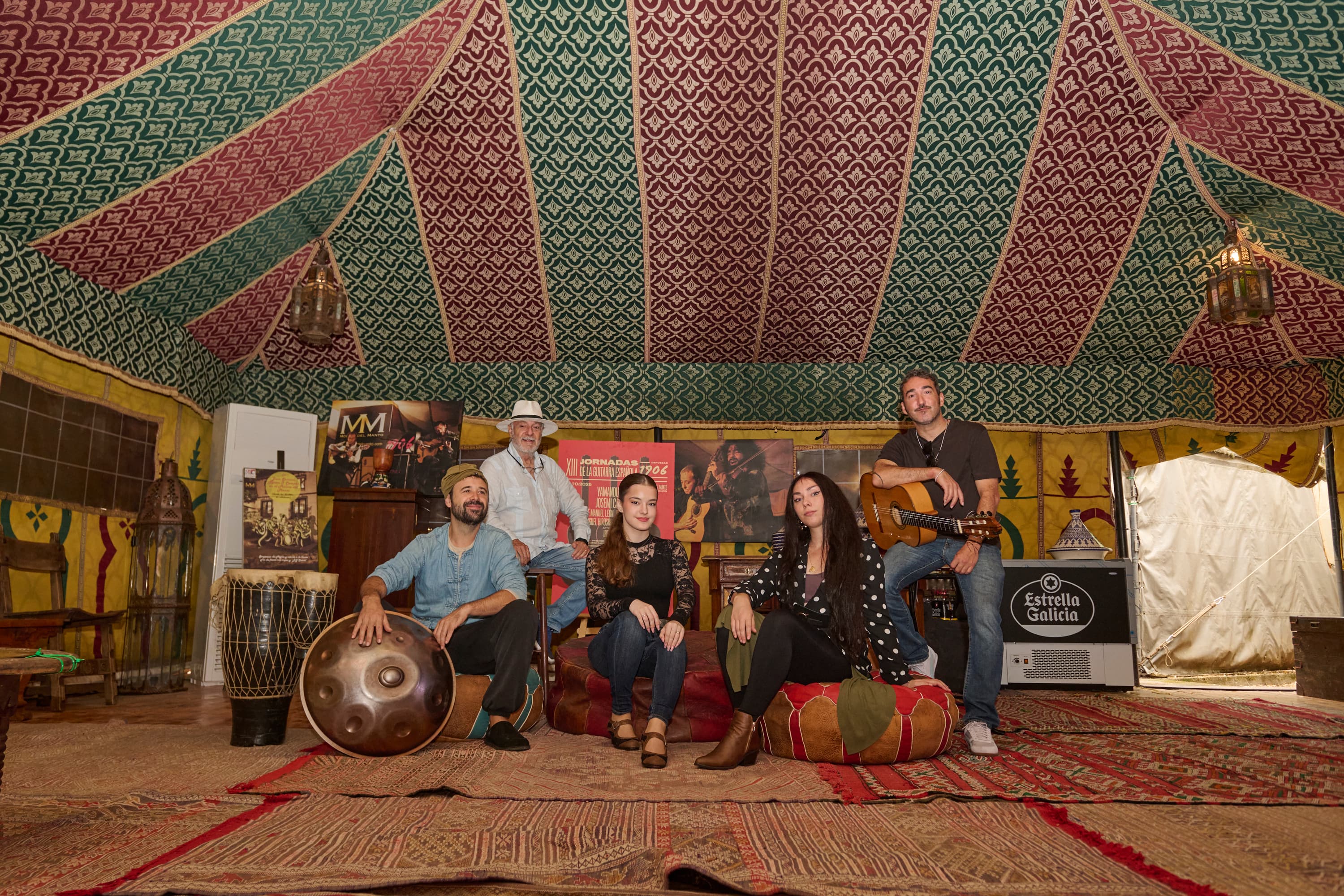 La exclusiva (y casi secreta) fiesta que esconde en un molino de Chinchón a las grandes figuras de la guitarra flamenca: "Esto es un regalo; hay un bienestar para que la música explote"