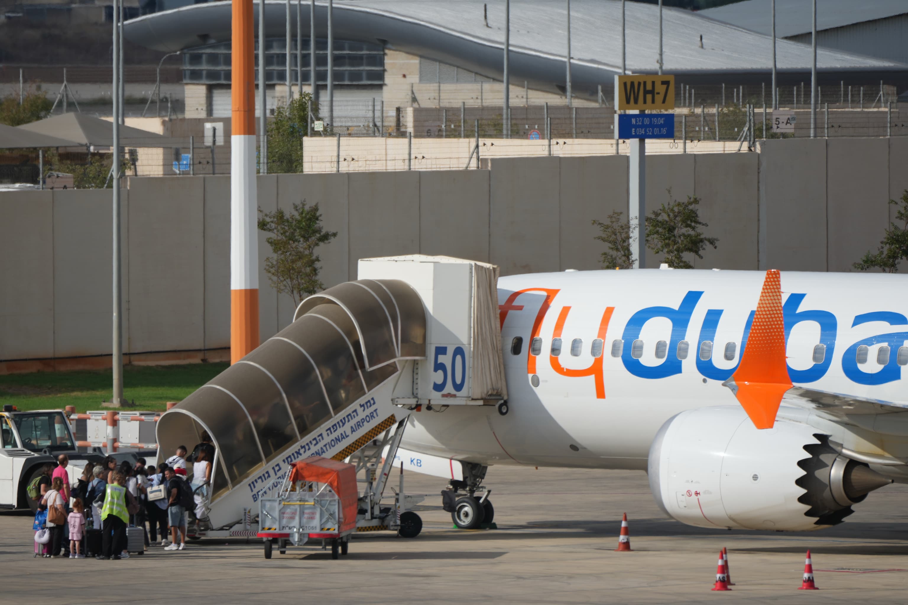 El copiloto de Flydubai que estuvo a punto de estrellar el avión tenía prohibido volar en Omán por sospechas de extremismo
