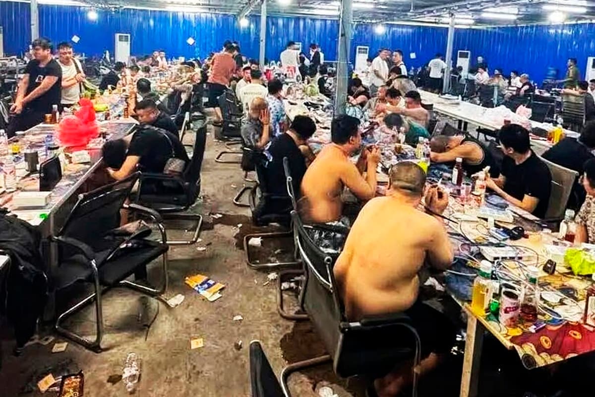 Viaje a las fábricas de ciberesclavos de Laos que te timan en España: "En mi planta nos dedicábamos a las estafas románticas"