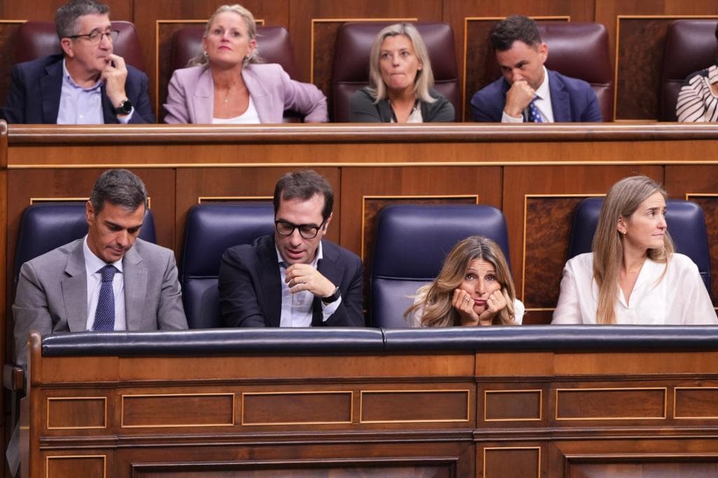 El PP carga contra la "hipocresía" de la portavoz del PSOE por los "30 pisos" de su pareja: "Es una buitre consorte"