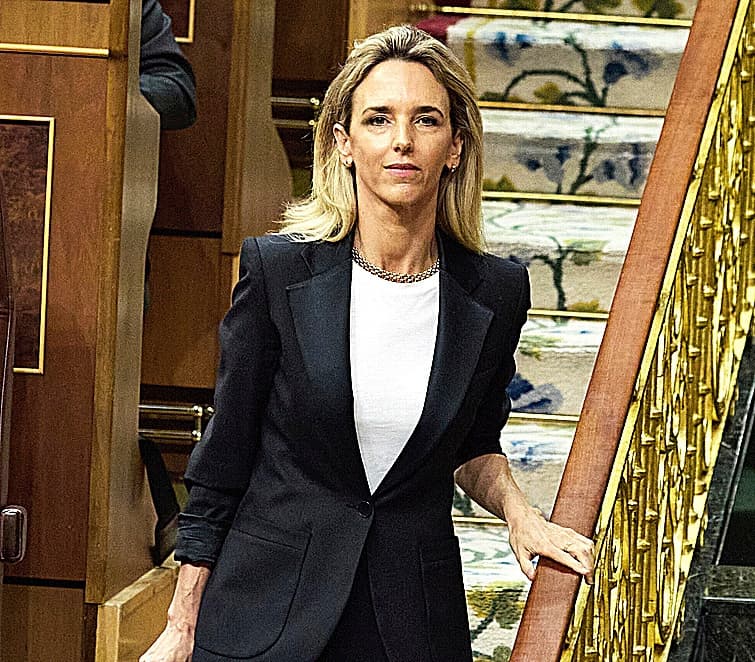 Feijóo ultima las listas del PP con Cayetana Álvarez de Toledo y Albiol como arietes y caras nuevas en provincias clave