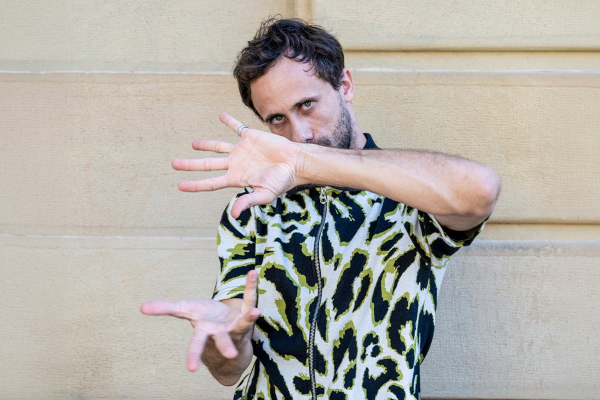 Oriol Pla, Premio Nacional de Teatro: "Cuando el arte se usa para anestesiar, tenemos un problema"