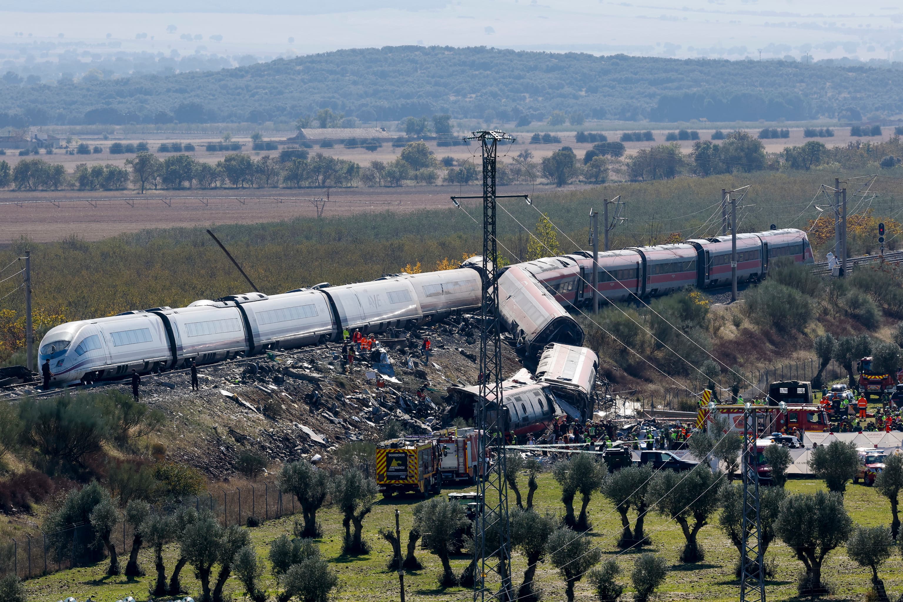 Los maquinistas mantienen la huelga de este jueves en Renfe "en la defensa de la seguridad ferroviaria": suspendidas las líneas C-1, C-3, C-4 y C-8 de Cercanías Madrid y graves alteraciones en el resto de red